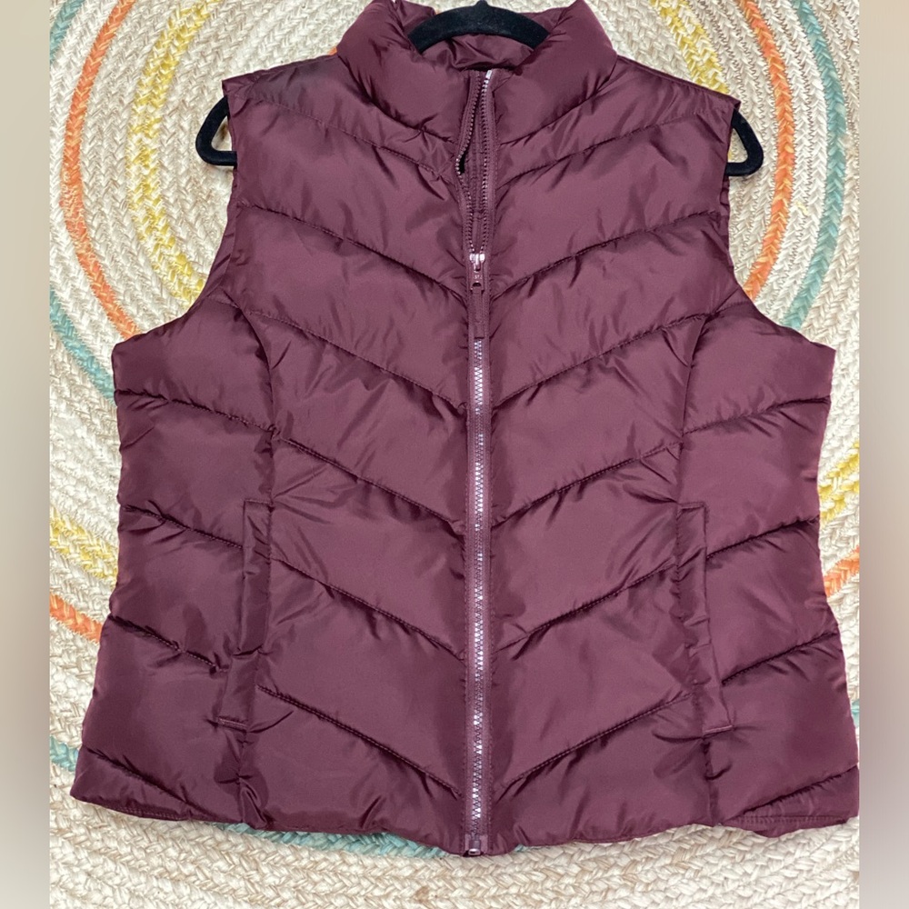 Aeropostale Chevron Quilted Puffer Vest Sz XL